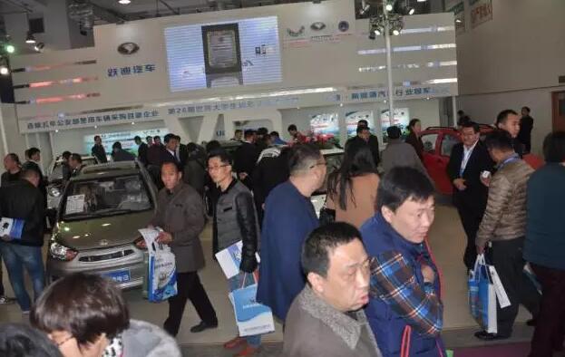 躍迪汽車濟(jì)南展盛裝亮相，引領(lǐng)新能源行業(yè)新坐標(biāo)